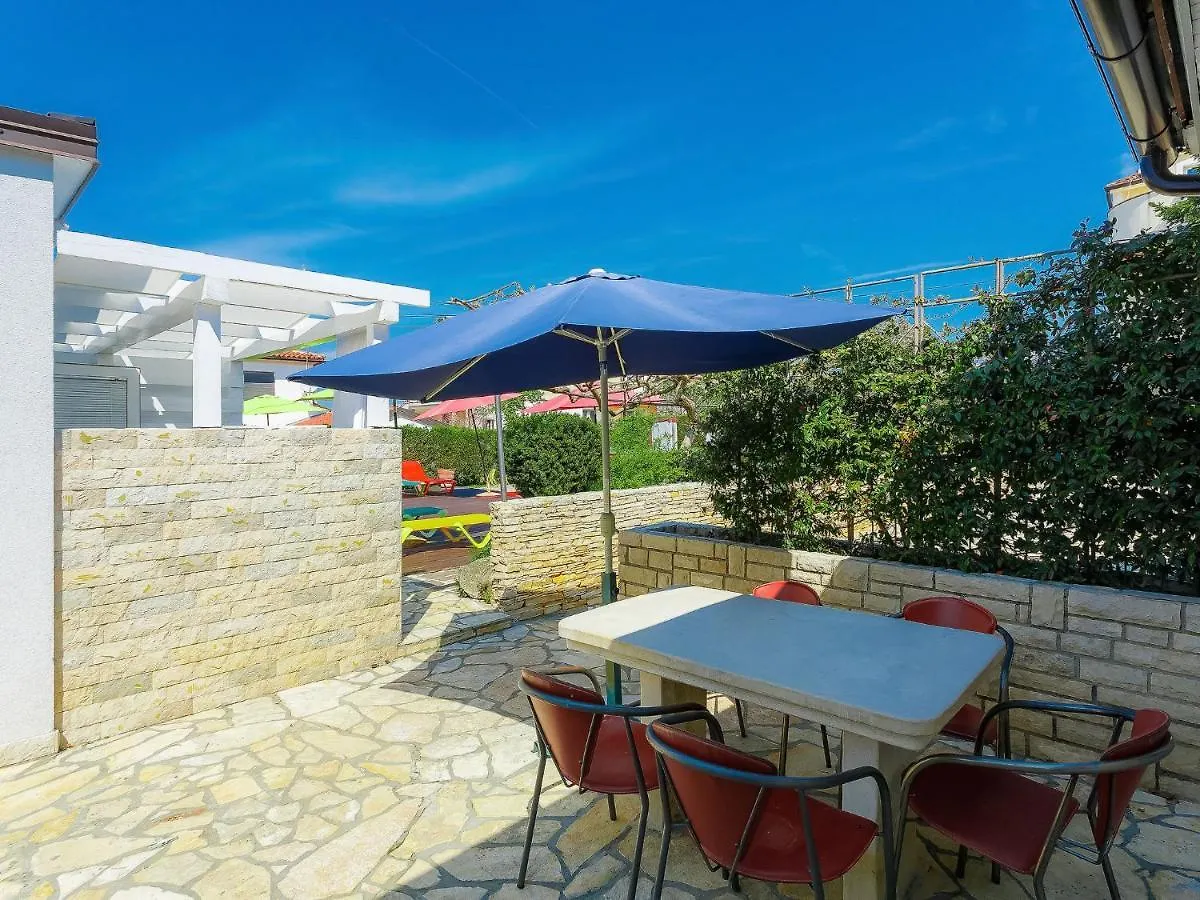 Apartment Nika-5 By Interhome Umag
